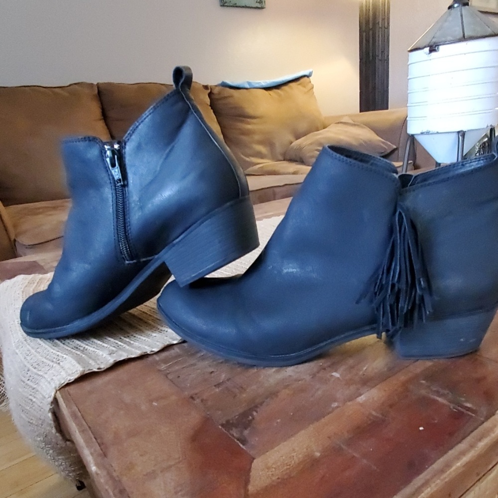 Black ankle booties